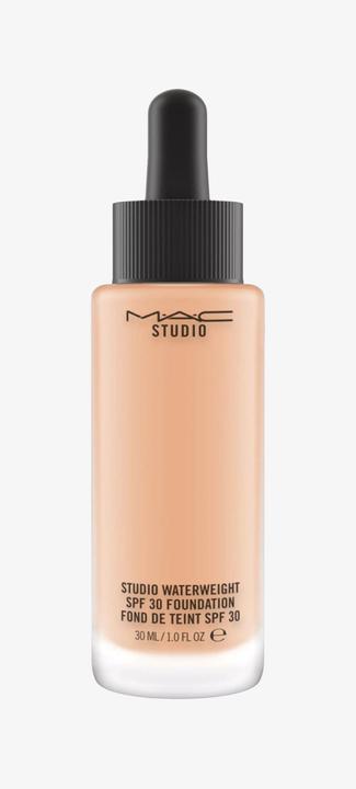 Actual product image MAC Cosmetics Studio Waterweight Foundation (Model No. NC35)