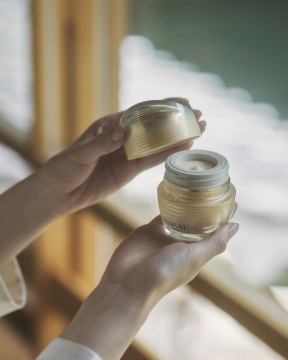 Produktbild Sensai Ultimate The Cream (Refill) (40 ml, 24h Creme)