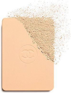 Produktbild Chanel Ultra Le Teint Flawless Finish Compact Foundation (B30)