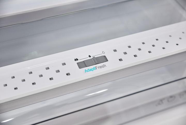 Produktbild Sharp SJ-FBB05DTXJD-EU (288 l)