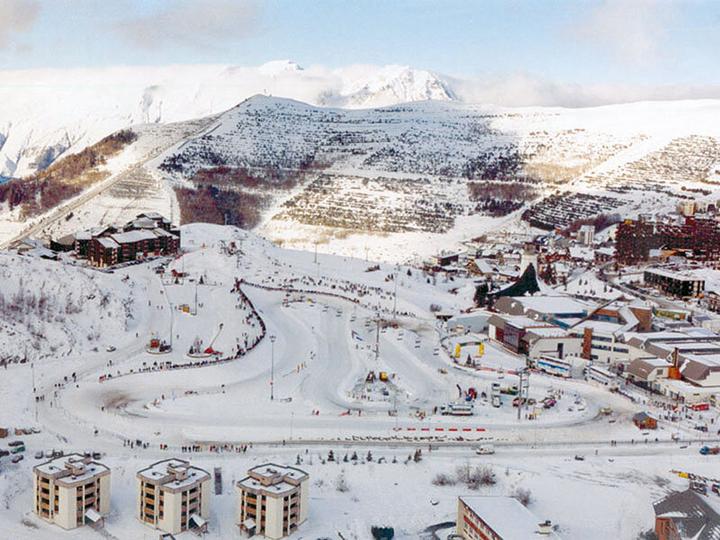 Immagine prodotto Smartbox Guida un buggy sul ghiaccio sulla pista del Trophée Andros ad Alpe d'Huez (1 pers.)