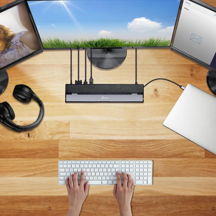 Image du produit j5Create Triple Display Dock (USB-C, USB-A, 12 Ports)