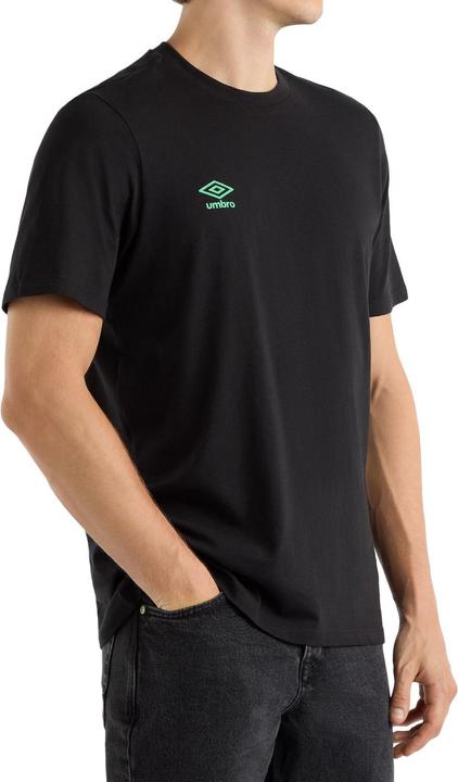 Actual product image Umbro Mens Stadium T-Shirt (XL)