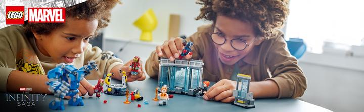 Actual product image LEGO Iron Man's Laboratory: Hall of Armour (76315, LEGO Super Mario)