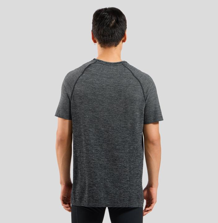 Actual product image Odlo Essentials (S)