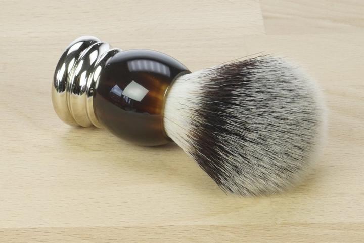 Immagine prodotto Pennello da barba, capelli sintetici, manico avana con anello di base in metallo Ø 21,5 mm (Pennello da barba)