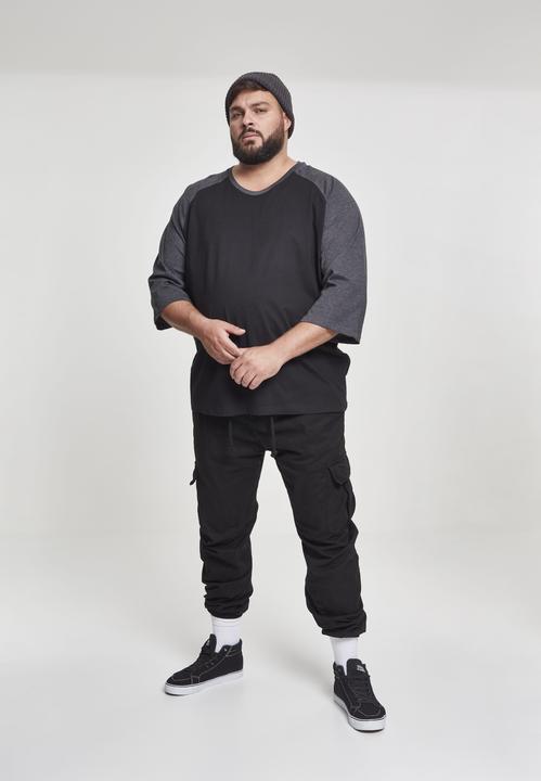 Actual product image Urban Classics Contrast 3/4 Sleeve Raglan Tee (S)