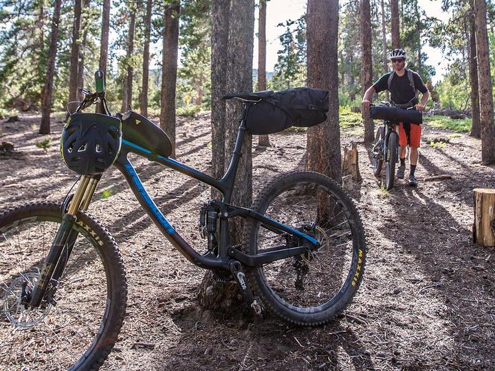 Actual product image Topeak Backloader (10 l, Saddle bag)