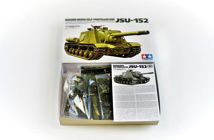 Actual product image Tamiya Russian Heavy Self-Propelled Gun JSU-152
