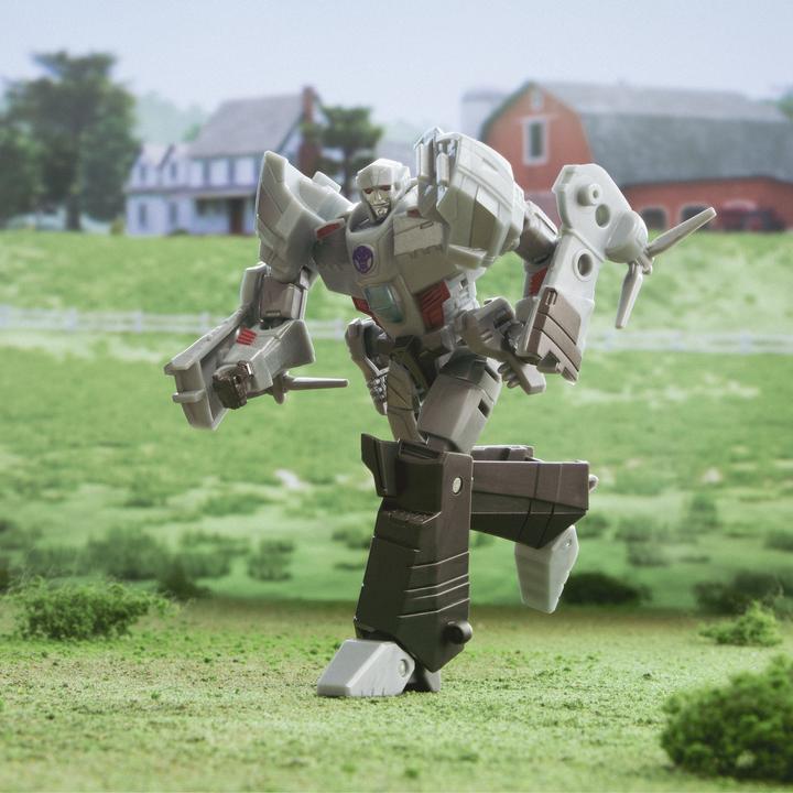 Immagine prodotto Hasbro Transformers Earthspark Deluxe Class Megatron