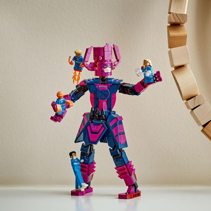 Image du produit LEGO Fantastic Four vs. Galactus Building Figure (76316, LEGO Marvel)