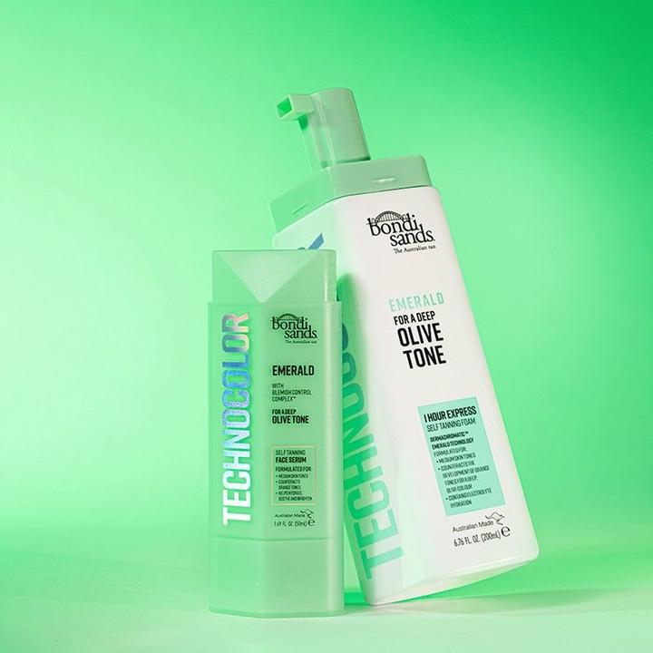 Produktbild Bondi Sands Technocolor Emerald Selbstbräuner Gesichtsserum Einfache Anwendung Streifenfreie Bräune (Selbstbräunungsserum, 50 ml)