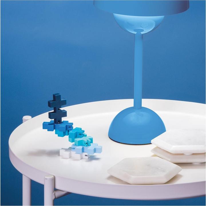 Actual product image Plus-Plus Hexel Flex building blocks, blue