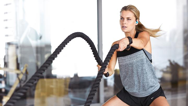 Produktbild TomTom SPARK Cardio + Music + Ohrhörer