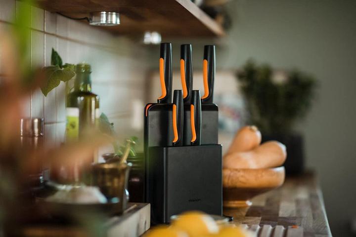 Actual product image Fiskars Functional shape plastic knife case for 5 knives
