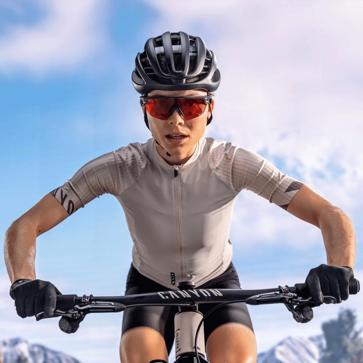 Immagine prodotto Oakley Occhiali sportivi Sphaera (grigio fumo opaco, Torcia del sentiero Prizm)