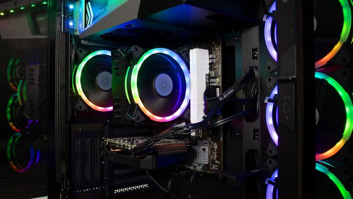 Produktbild Captiva Advanced Gaming I67-600 Core i7 RTX 3050 (Intel Core i7-11700F, 32 GB, 2000 GB, GeForce RTX 3050)