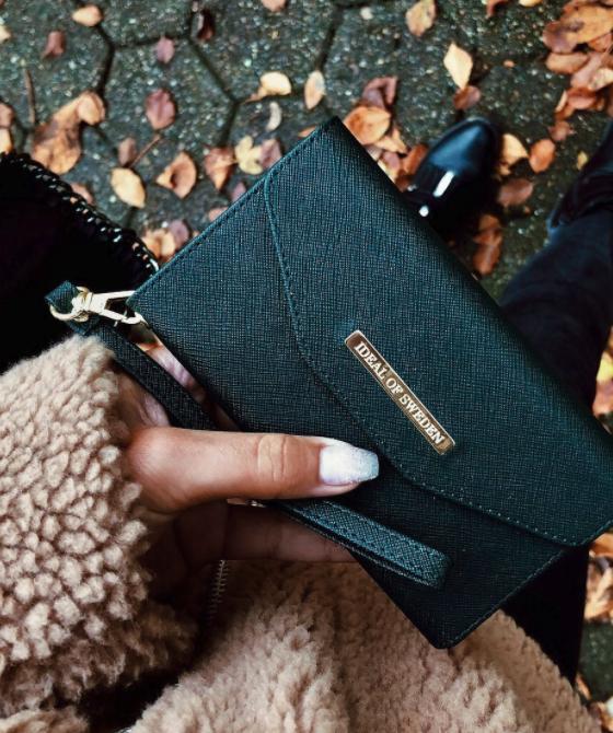 Actual product image iDeal Of Sweden Mayfair Clutch (Apple iPhone 11 Pro Max)
