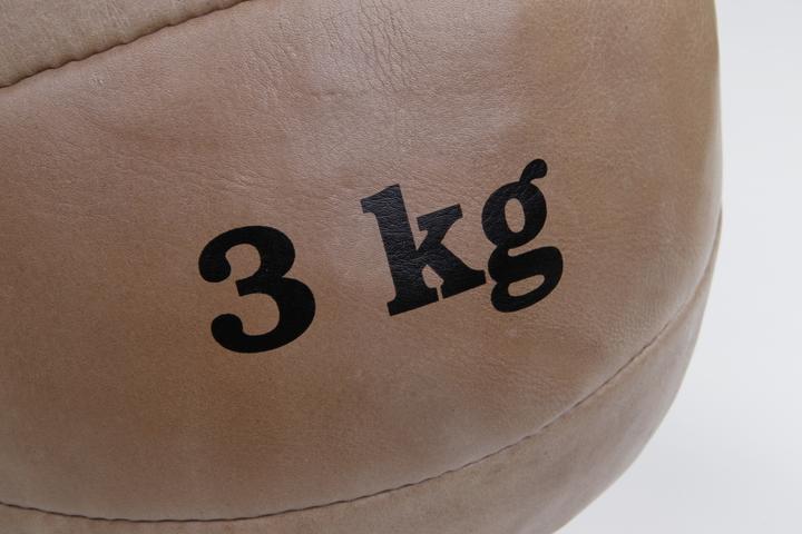 Produktbild Tanga Sports Medizinball aus Leder, 3 kg (3 kg)