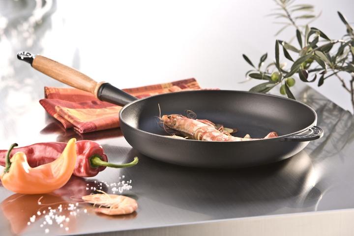 Actual product image Le Creuset Signature (24 cm, Frying pan, Cast iron)