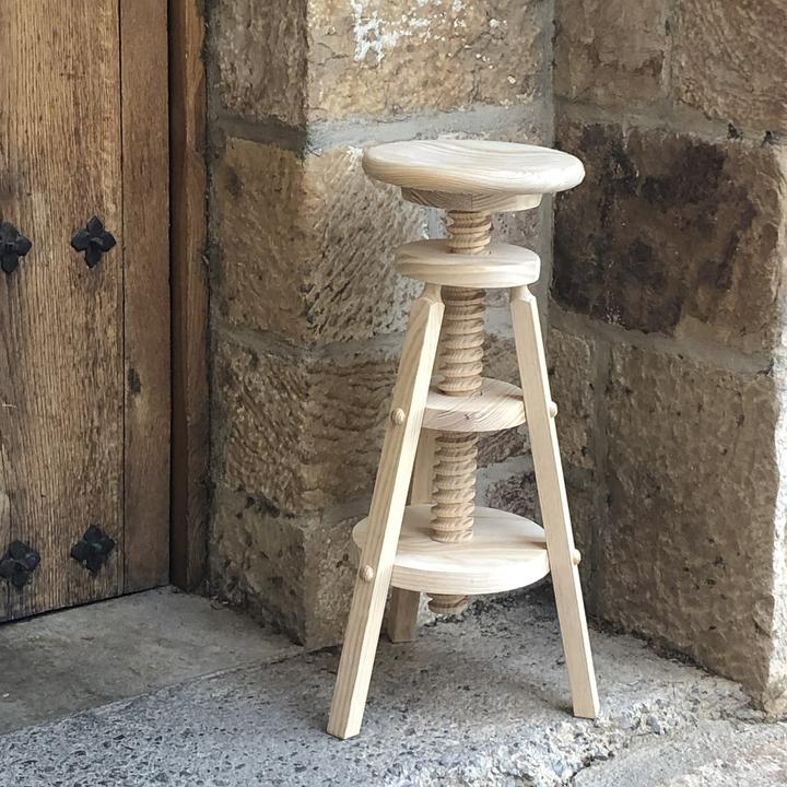 Produktbild Europe & Nature Hocker mit Schrauben - massive Kiefer - hoch