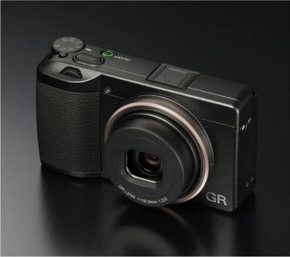 Actual product image RICOH Gr Iii (18.3mm, 24.24 Mpx, APS-C / DX)