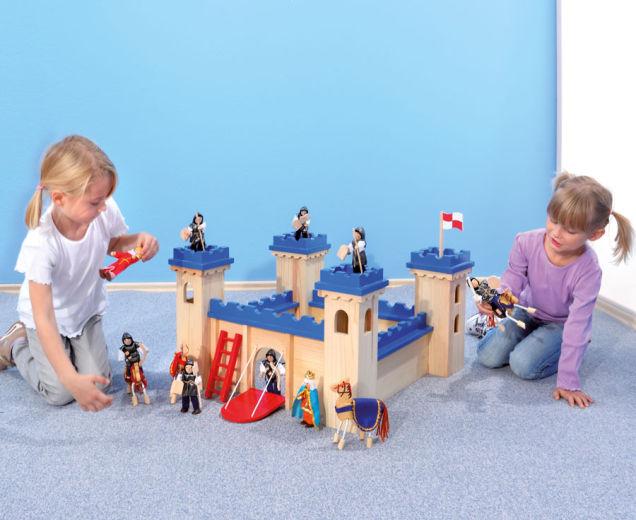Actual product image Betzold Our Kiga Knight Castle