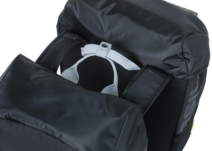 Actual product image Basil Miles (34 l, Luggage carrier bag)