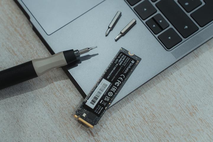 Produktbild Verbatim Vi3000 (512 GB, M.2 2280)