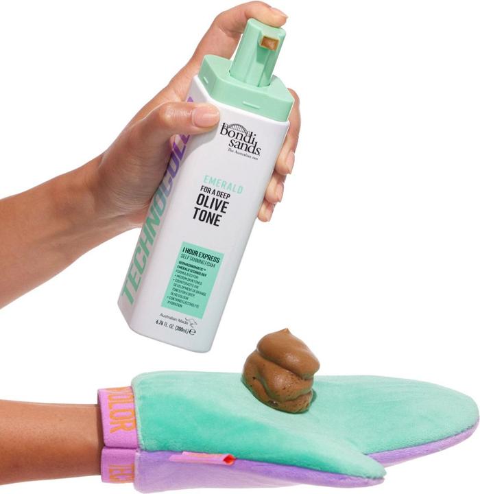 Immagine prodotto Bondi Sands Technocolor For A Golen Olive Bronze 02 (Schiuma autoabbronzante, 200 ml)