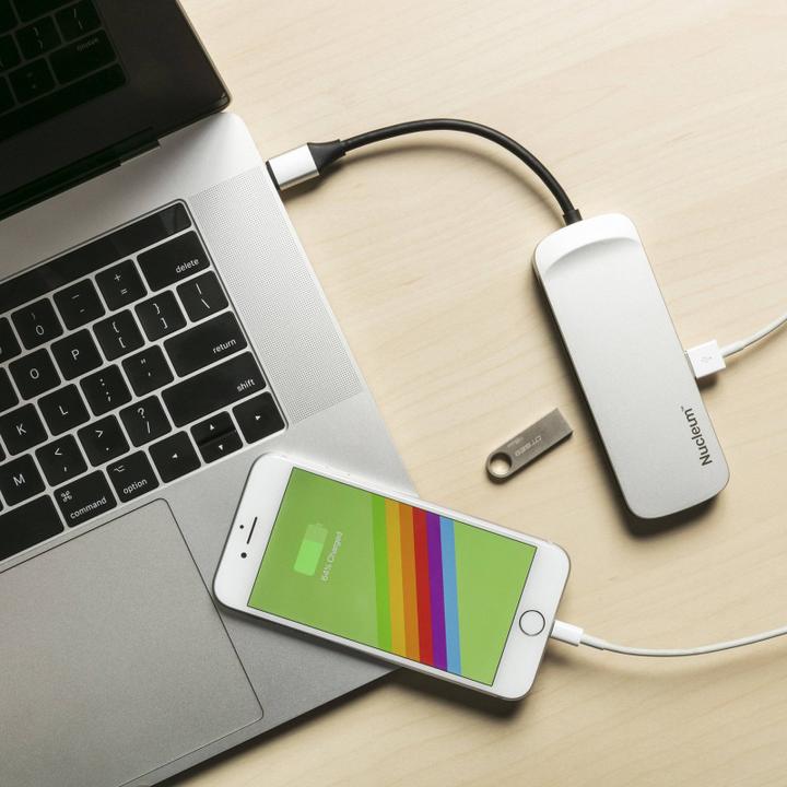 Produktbild Kingston Technologie Core USB 3.0 (3.1 Gen 1) Typ-C 5000 Mbit (USB-C, 5 Ports)
