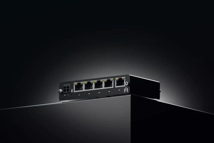 Produktbild Teltonika TSW114 (5 Ports)