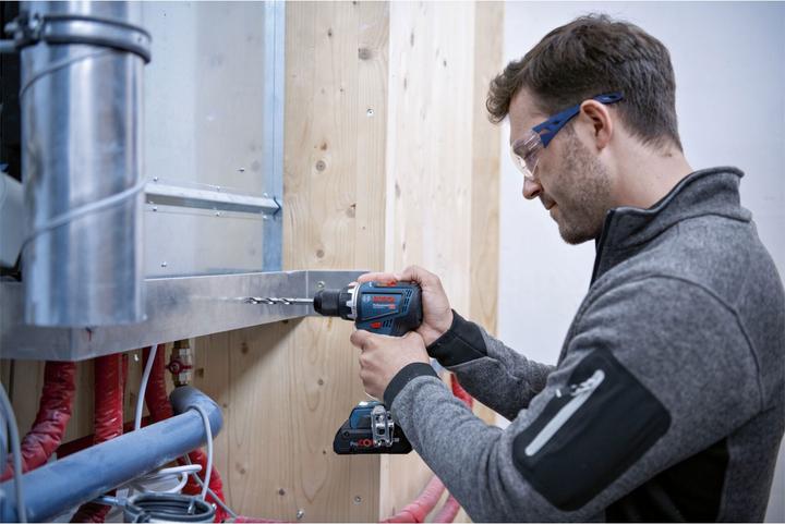 Produktbild Bosch Professional Akku-Bohrschrauber GSR 18V-90 C (2x4.0Ah ProCore, GAL 18V-40, L) (Akkubetrieb)