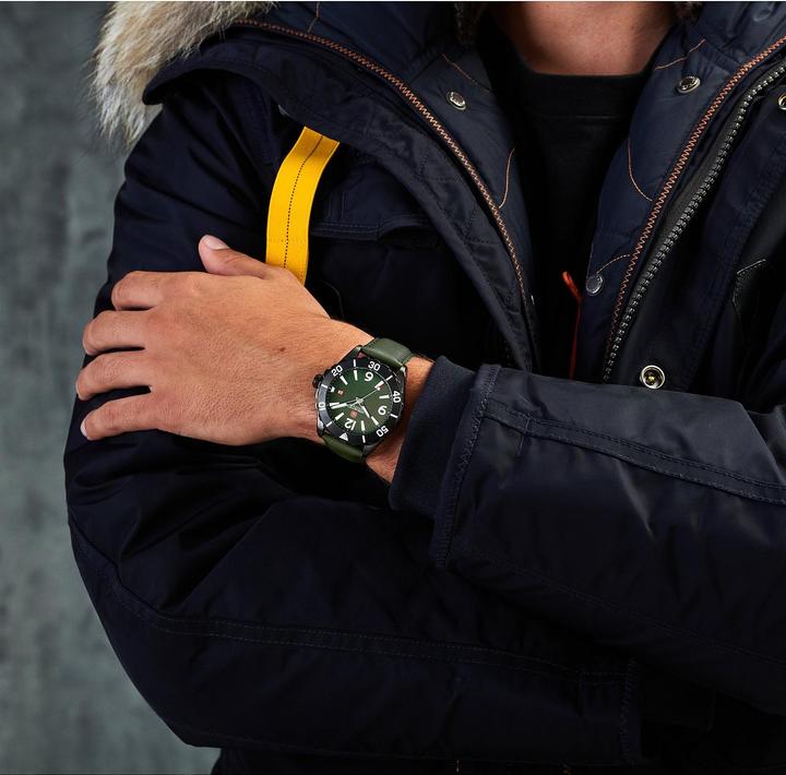 Immagine prodotto Swiss Military Hanowa Herrenuhr (Fatto in Svizzera, 44 mm)