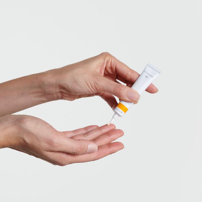Produktbild Dr. Hauschka Augencreme (Crème, 12.50 ml, Tag + Nacht)