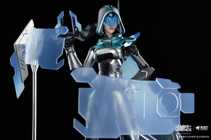 Actual product image Apex League of Legends figurine 1/8 Project Ashe 25 cm