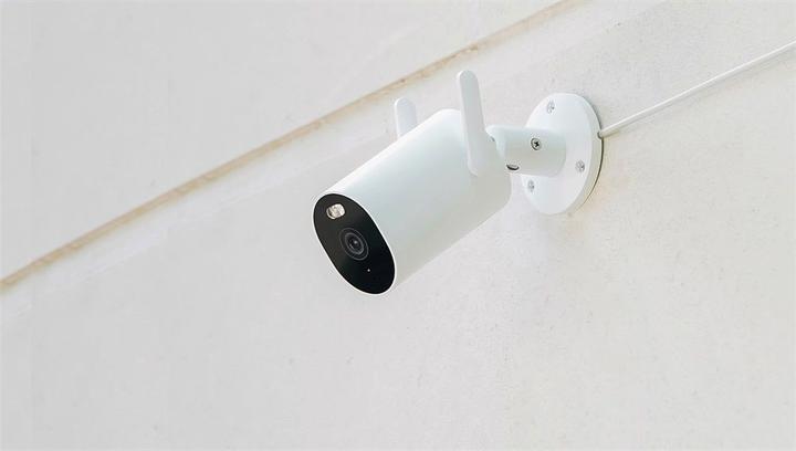Actual product image Xiaomi AW300 (2304 x 1296 Pixels)