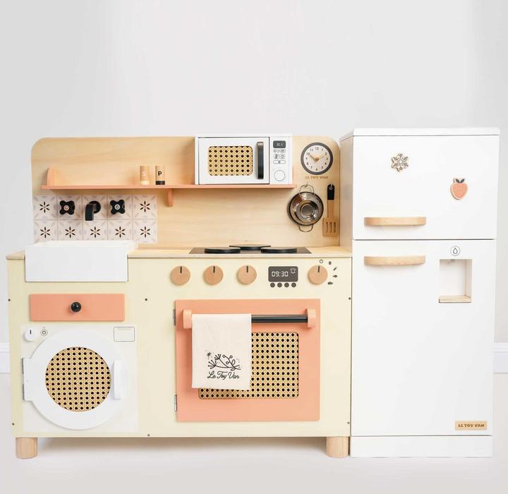 Actual product image Le Toy Van Large kitchen