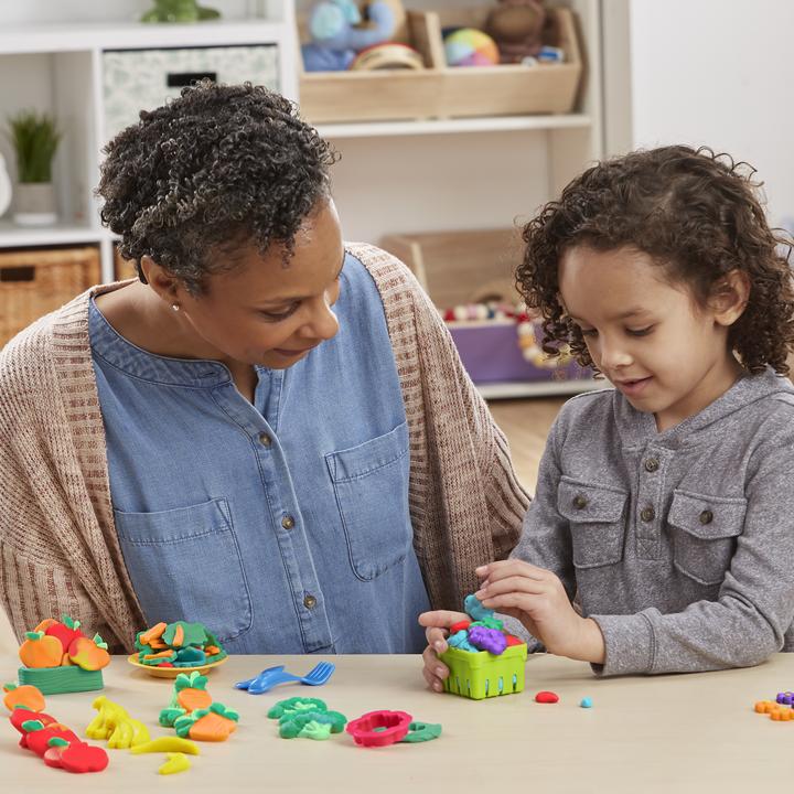 Actual product image Play-Doh Grow Your Garden Toolset