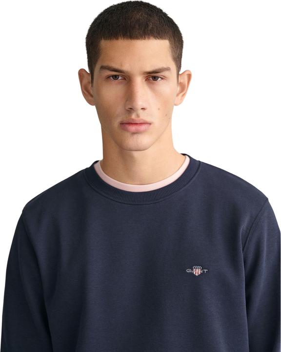 Actual product image GANT Shield (S)