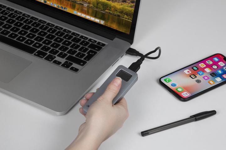 Image du produit Verbatim Fingerprint Secure SSD USB 3.2 Gen 1 USB-C 1TB (1000 Go)