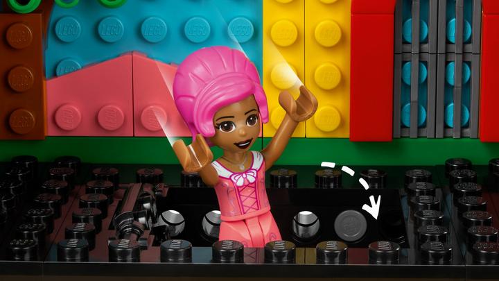 Produktbild LEGO Andreas Theaterschule (41714, LEGO Friends)