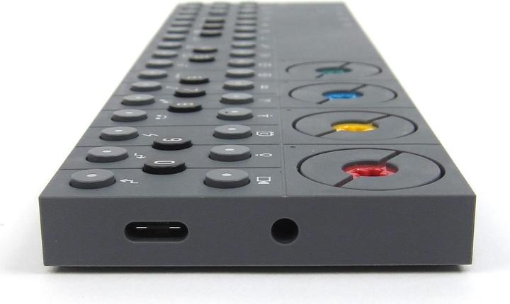 Image du produit Teenage Engineering OP-Z