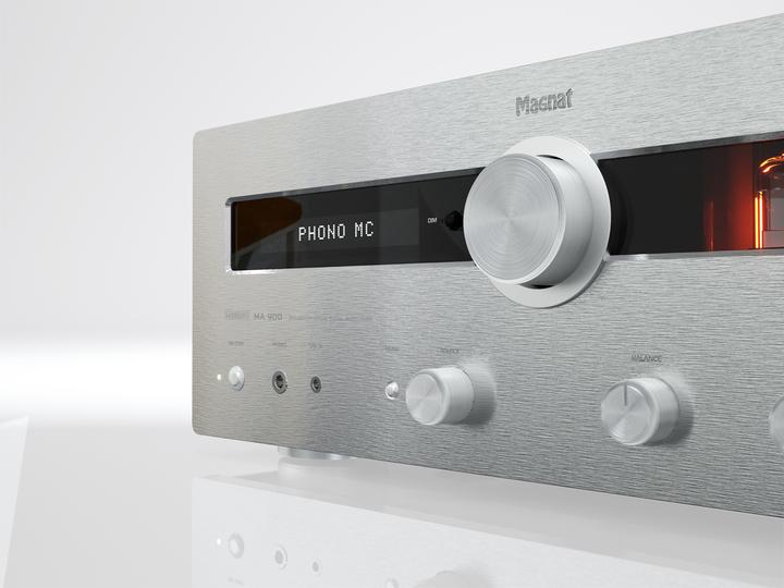 Actual product image Magnat MA 900 (Amplifier)