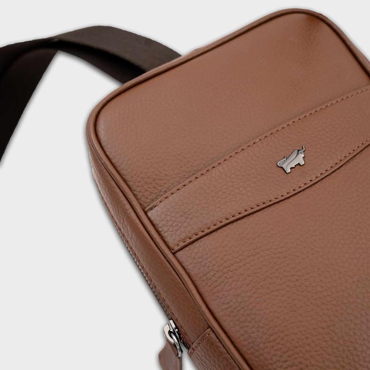 Actual product image Braun Büffel THEO Cross Body