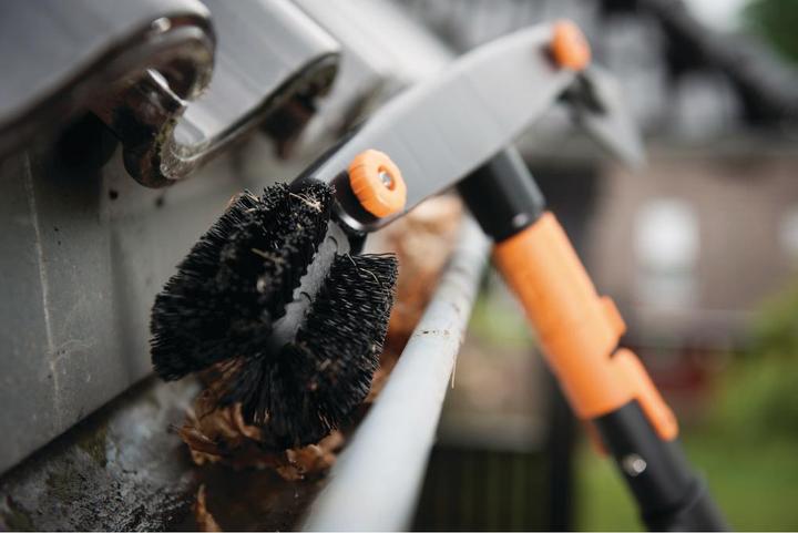 Produktbild Fiskars Dachrinnenreiniger QuikFit™