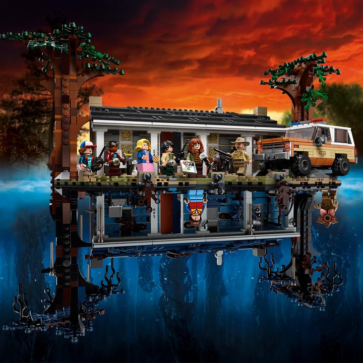 Actual product image LEGO Stranger Things: The other side (75810, LEGO Stranger Things)