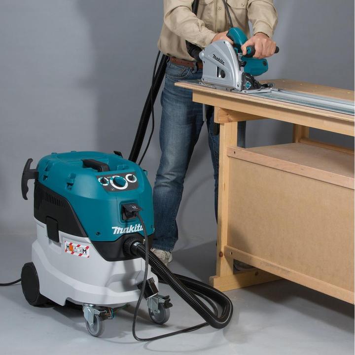Image du produit Makita VC4210M (Aspirateur eau et poussière)