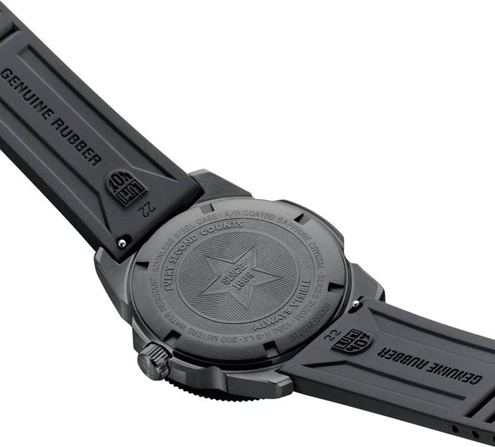 Actual product image Luminox PACIFIC DIVER 3120M SERIES (Diving watch, 39 mm)