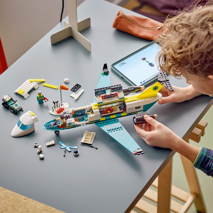 Actual product image LEGO Notfallrettungsflugzeug (60465, LEGO City)